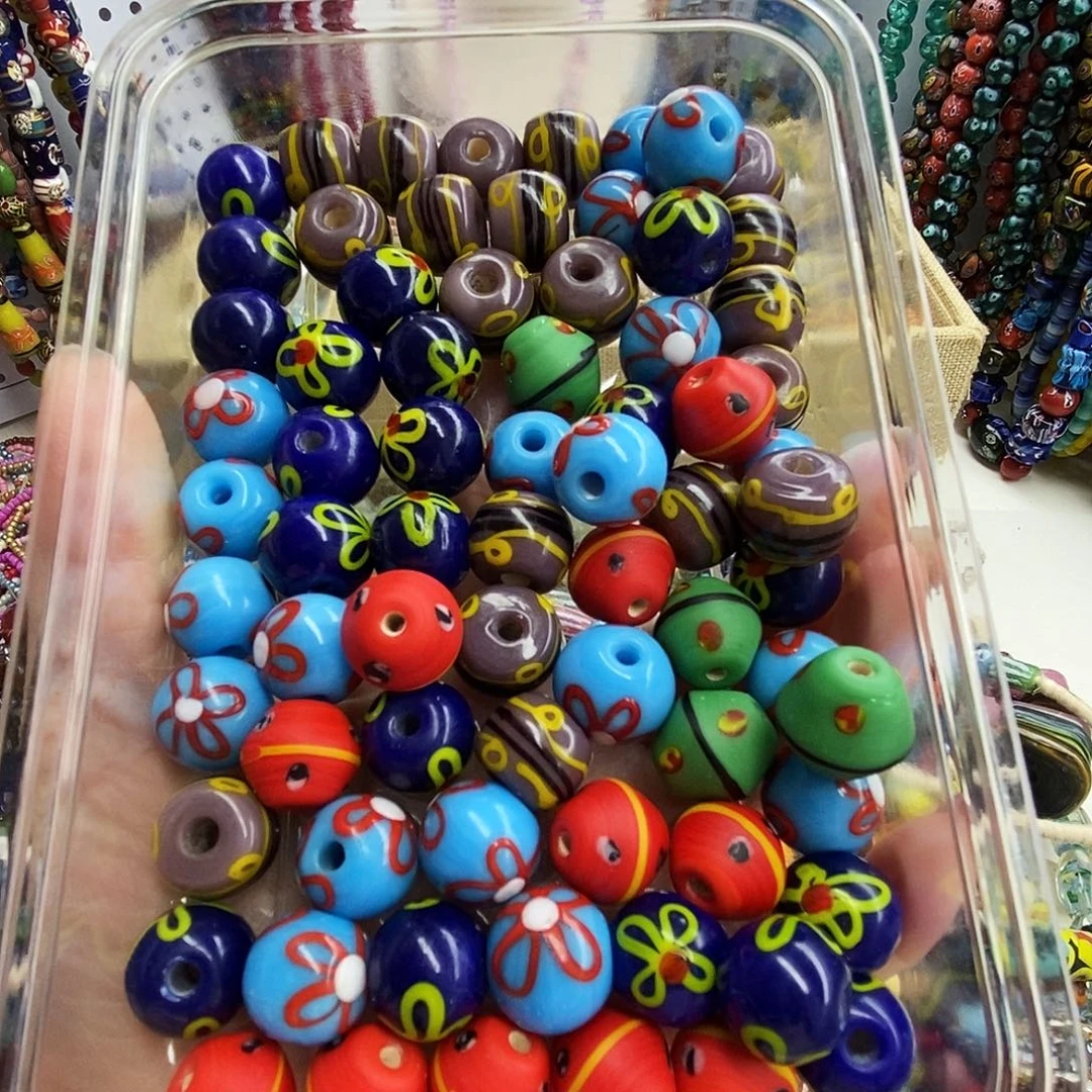 琉璃颈饰尼泊尔精工手绘2元一颗007