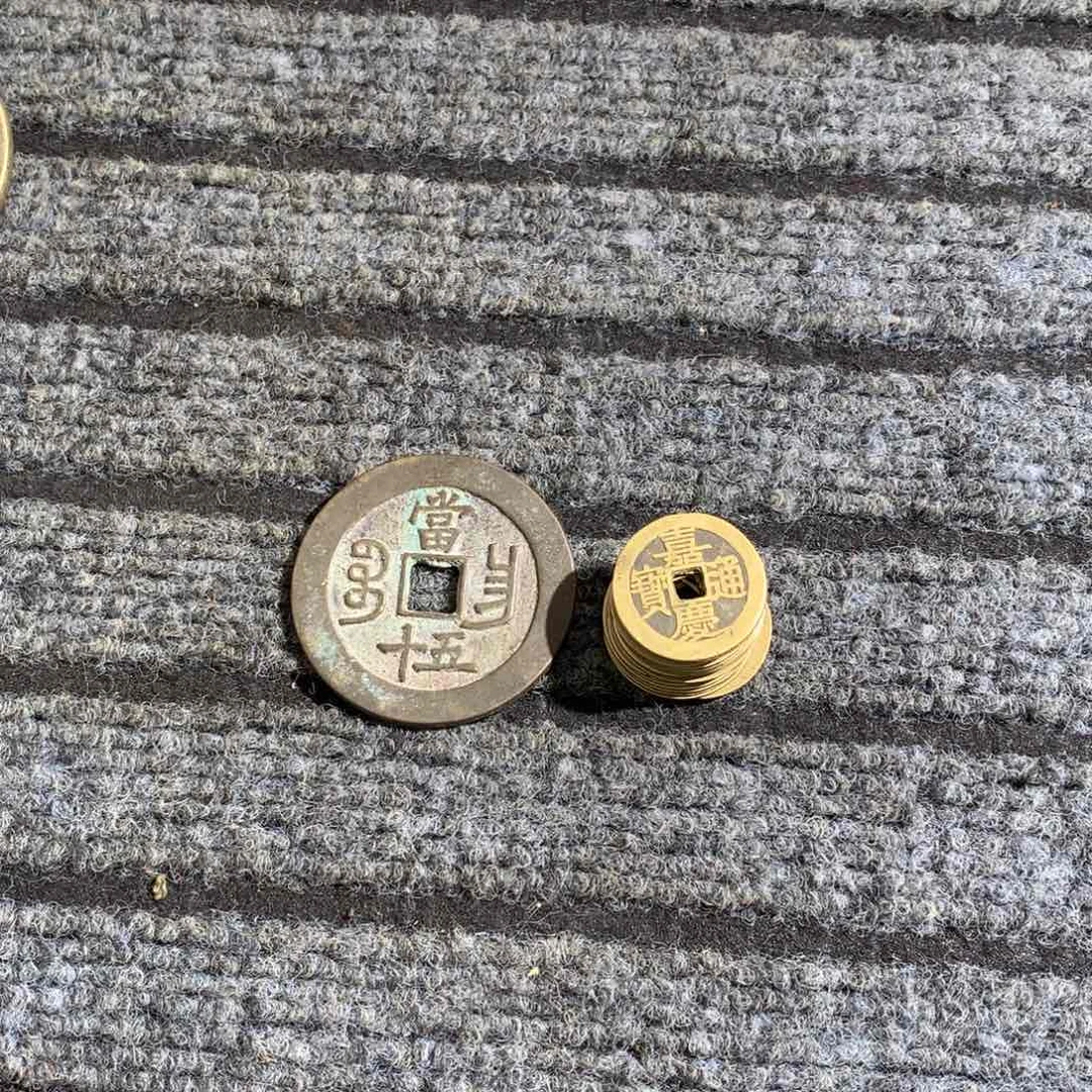 铜开**贝花钱手工翻砂铸造现代工艺品