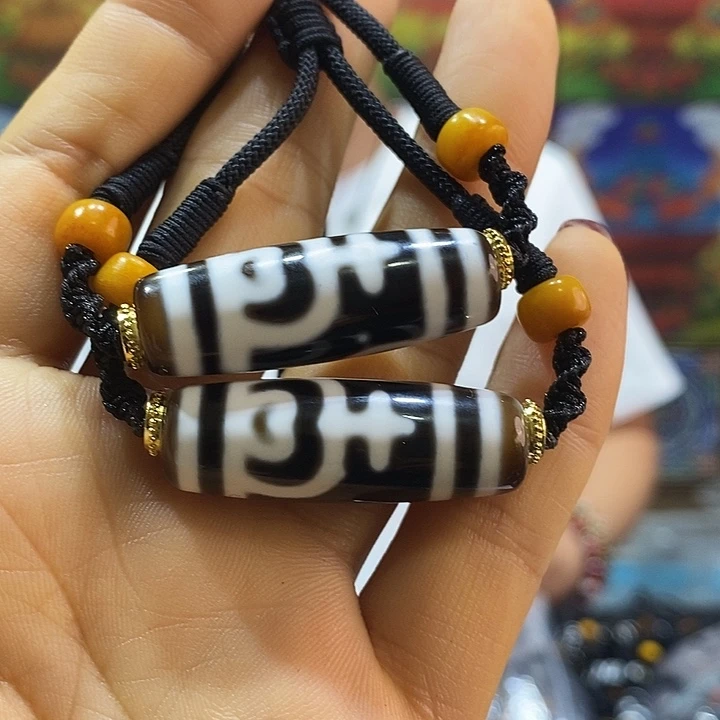 玛瑙/玉髓颈饰未镶嵌70多样发其一