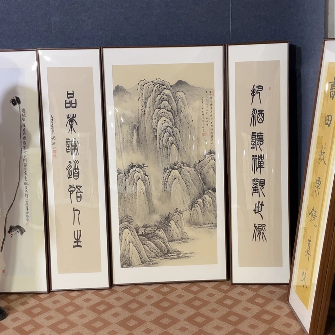 国画手绘画作品带框