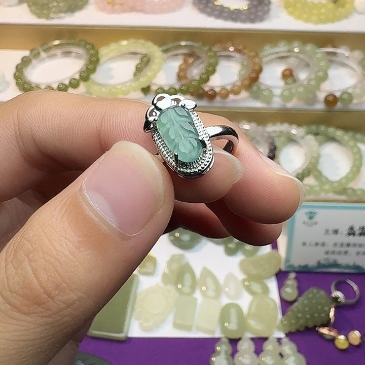 翡翠未镶嵌戒指未镶嵌翡翠