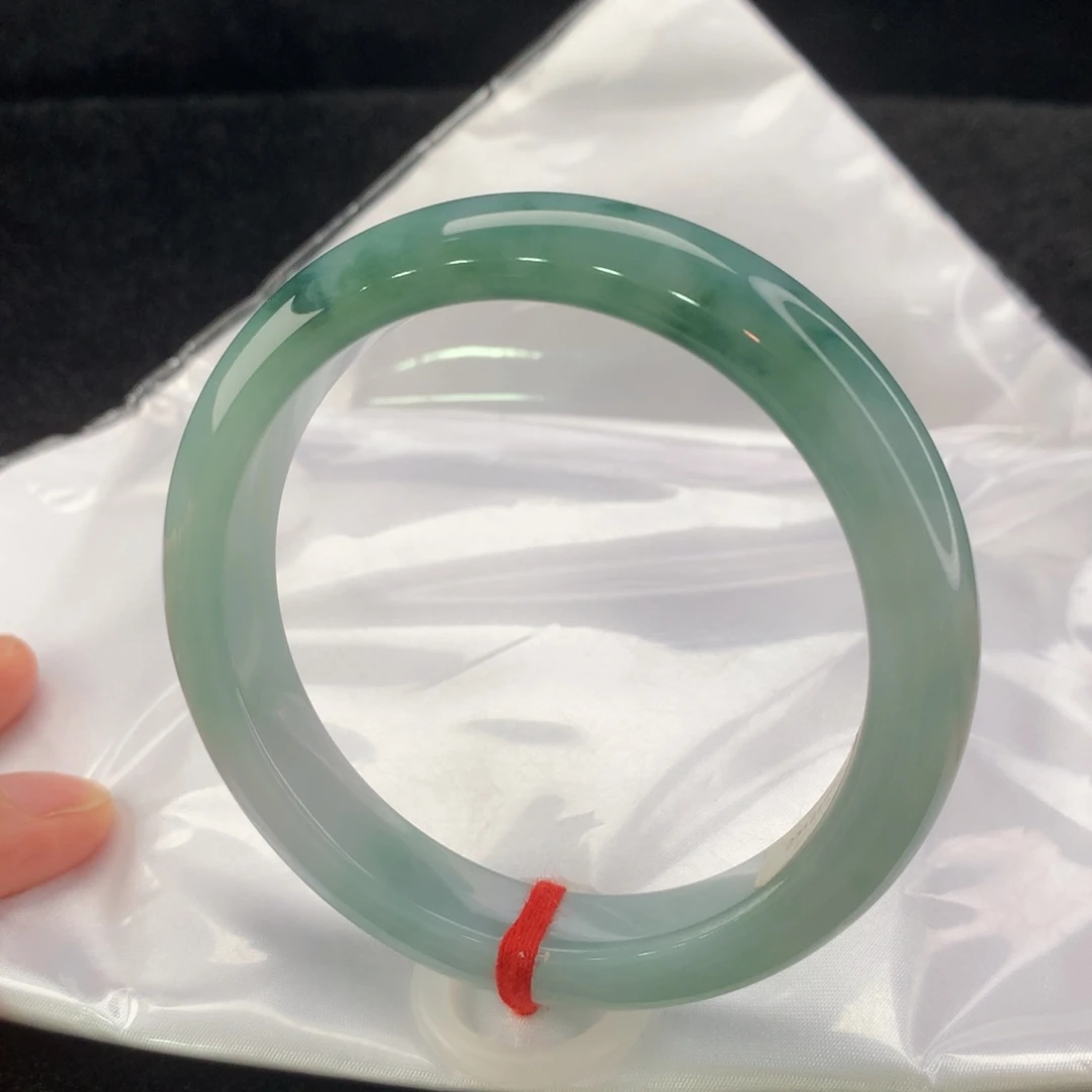 翡翠手镯未镶嵌圈口55.8