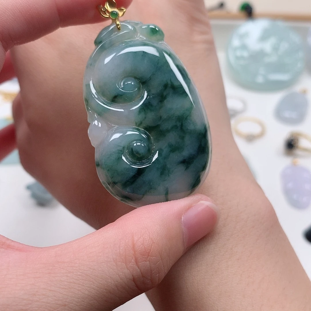 翡翠未镶嵌颈饰翡翠8