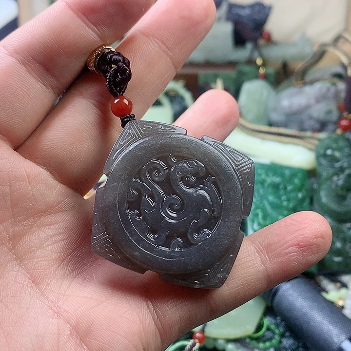 未镶嵌和田玉挂件