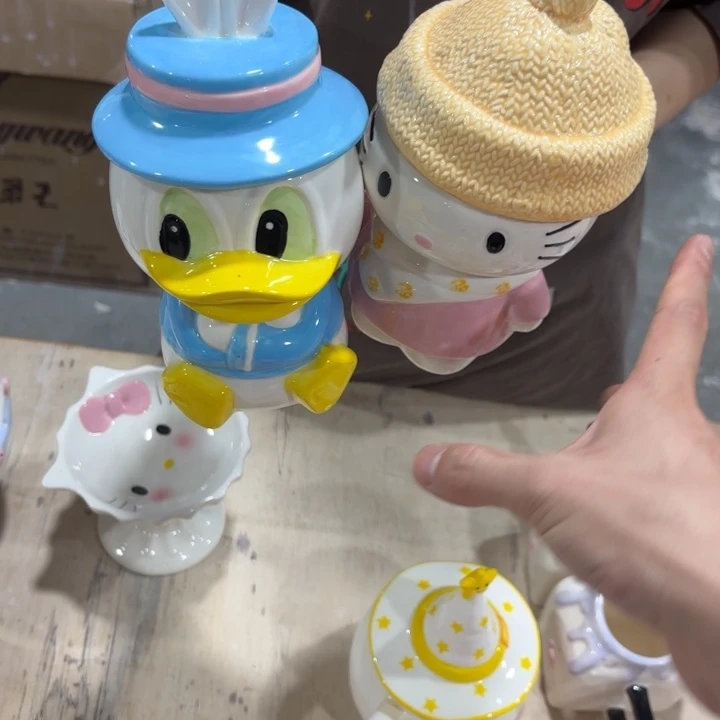 紫砂在干嘛呀亲爱呢
