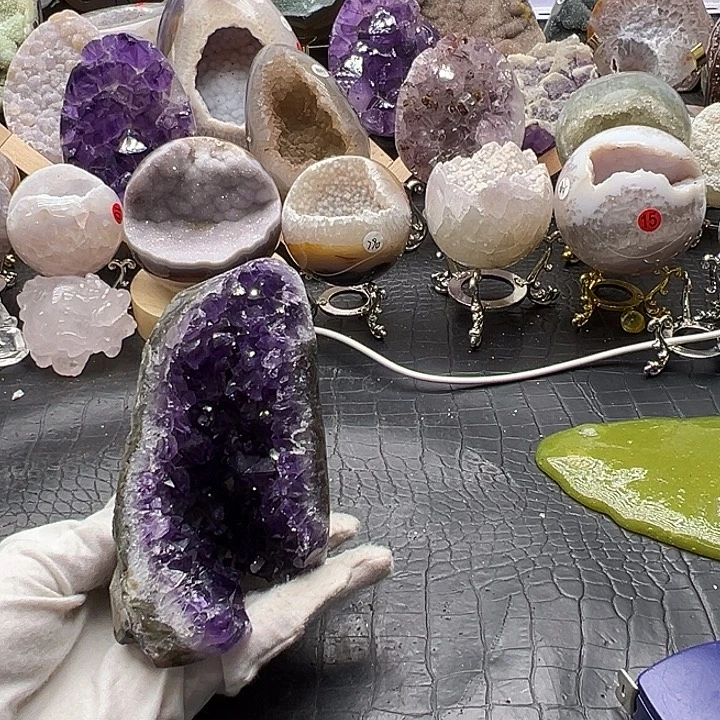 未镶嵌水晶珠宝半成品18