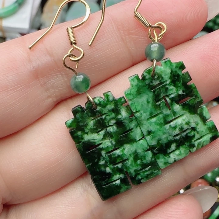 翡翠未镶嵌颈饰天然A货26