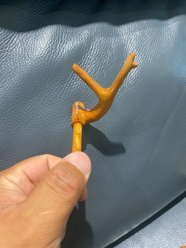 杆挂丫头，崖柏随形丫头，钓鱼用品，有0.75和0.8两个尺寸。