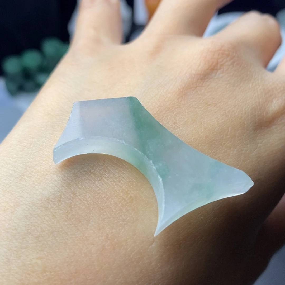 定制翡翠未镶嵌裸石
