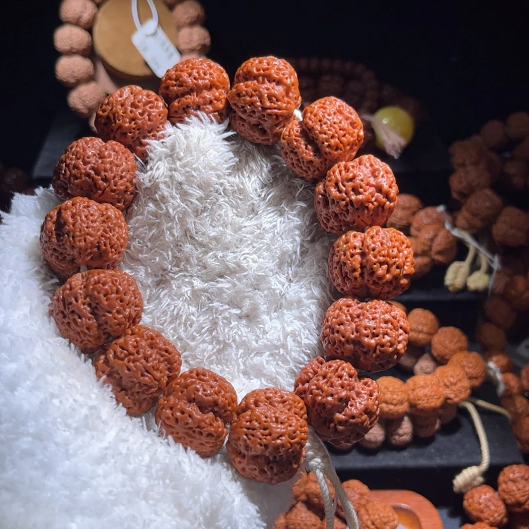 金刚菩提手串定制款半月梅花27尺寸