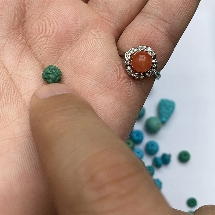 南红玛瑙未镶嵌珠宝奇石