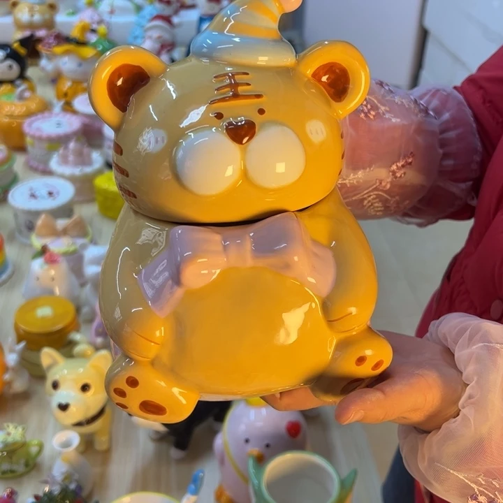 摆件陶瓷等行业的产品出口