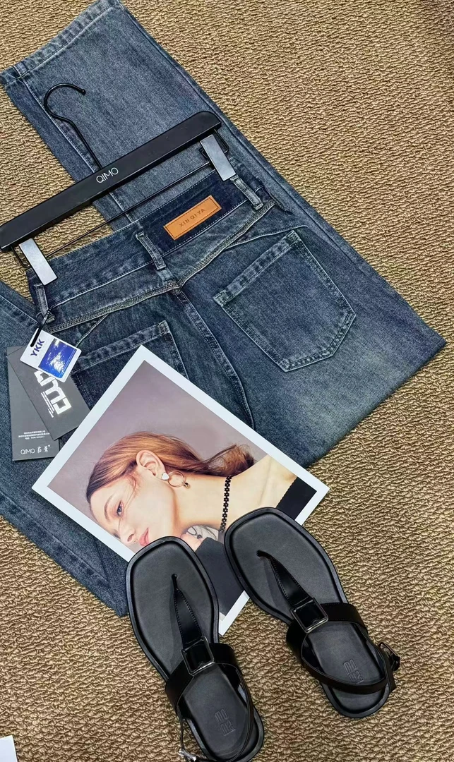 QIMO启茉（福利款A3680#欧式高腰牛仔裤）蓝色