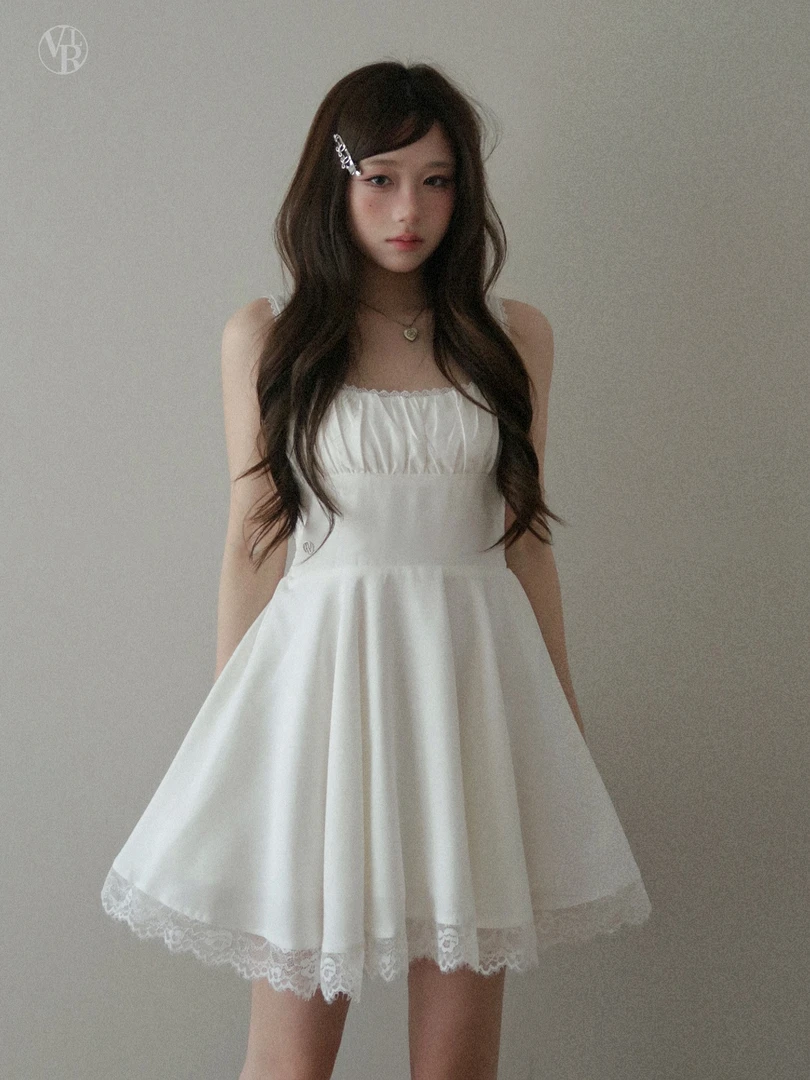 vuillard【晨露栀子Jasmine】温柔仙女裙奶油减龄收腰吊带连衣裙