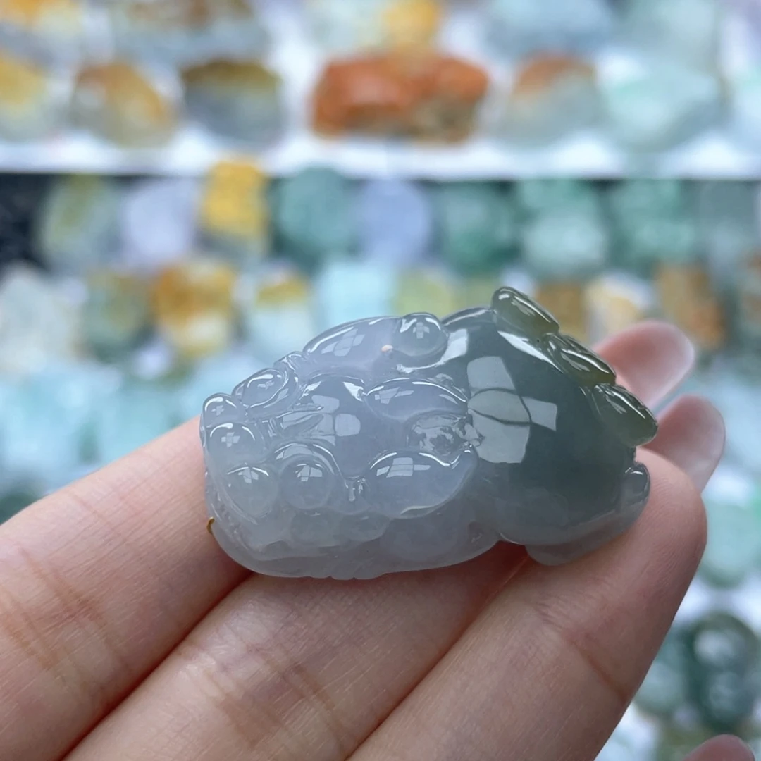 颈饰未镶嵌翡翠d****g貔貅