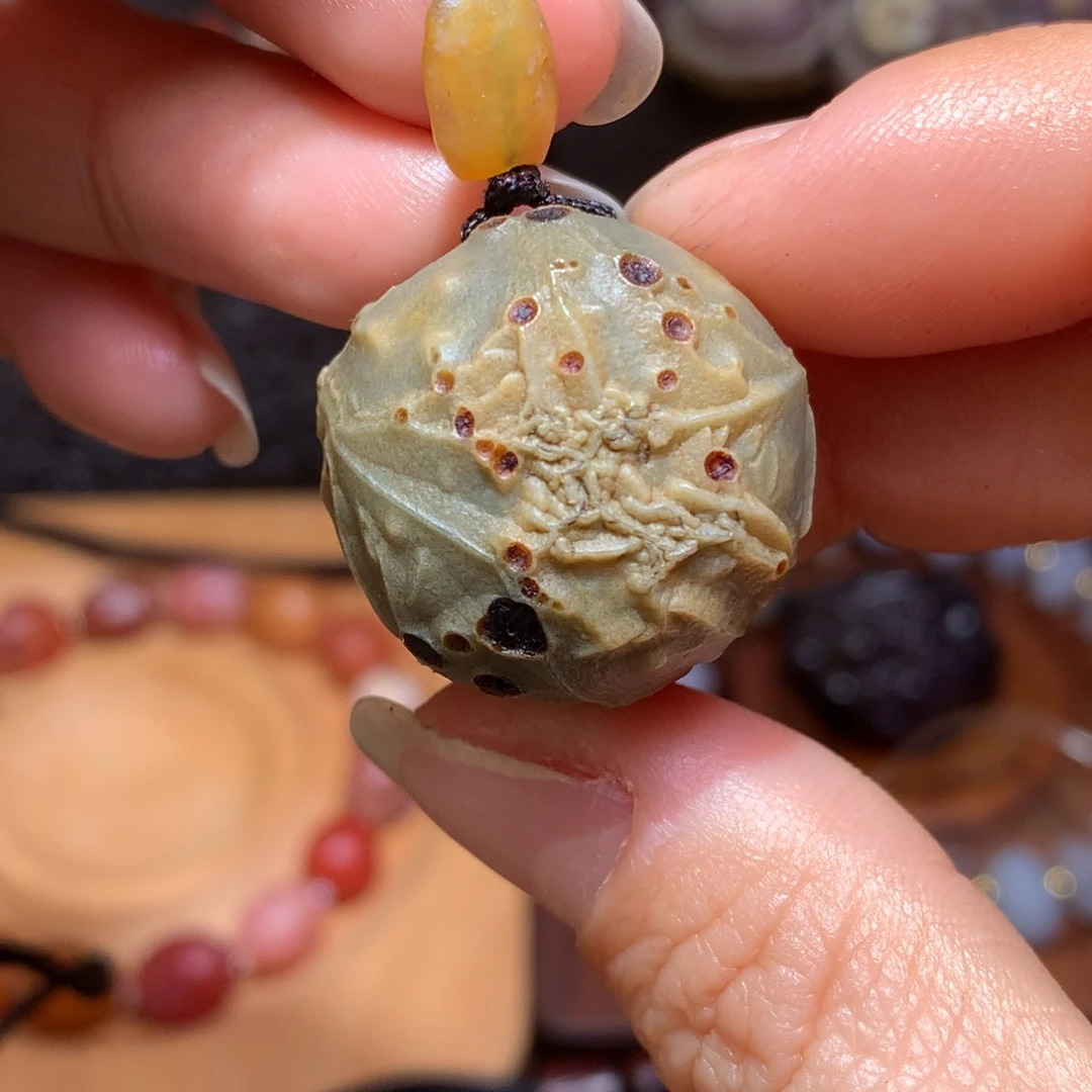 未镶嵌玛瑙/玉髓珠宝半成品