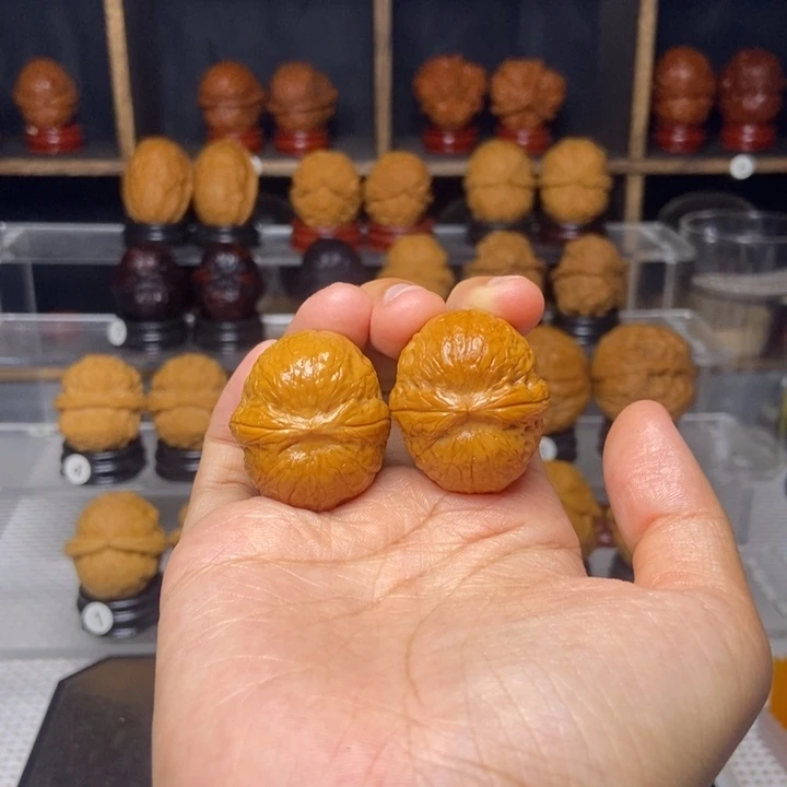 吊坠文玩核桃粗筋钢蛋7