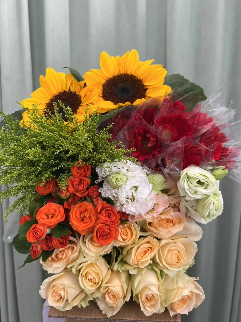 【心想事橙鲜花福利组合】云南基地直发玫瑰鲜切花 家庭插花水养