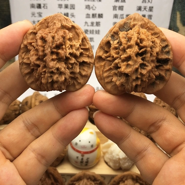 文玩核桃把件陕西官帽，边45，骨质硬