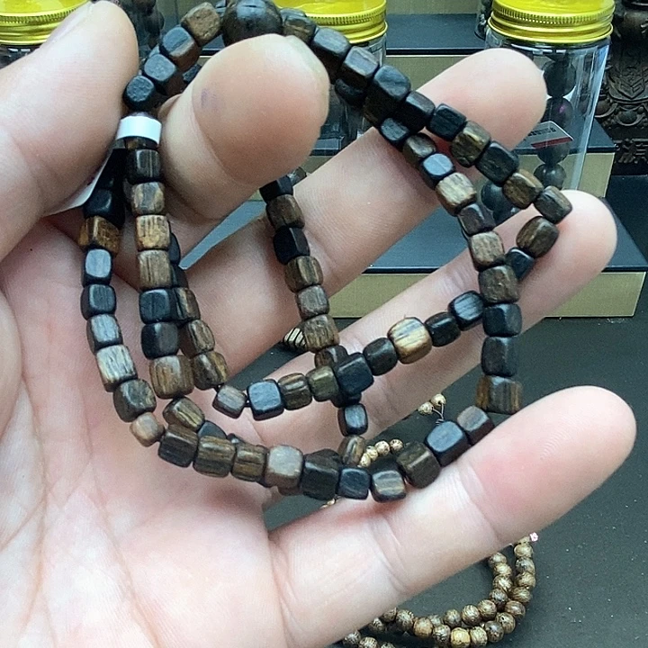 沉香沉香碎屑达拉干黄奇19