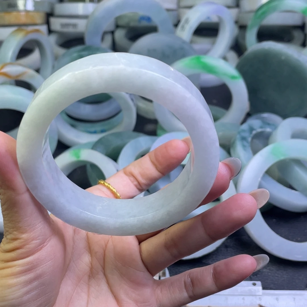 未镶嵌定制翡翠吴*