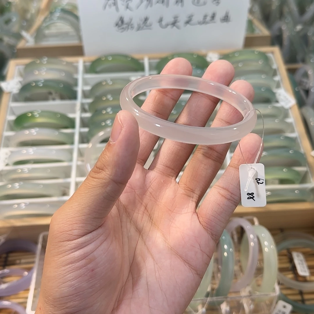 玛瑙/玉髓未镶嵌手镯圈口62