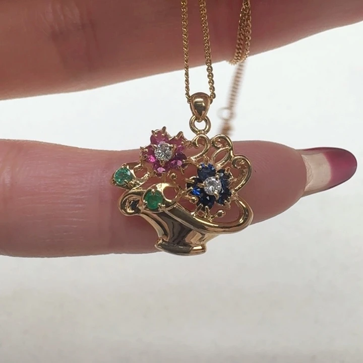 蓝宝石颈饰未镶嵌