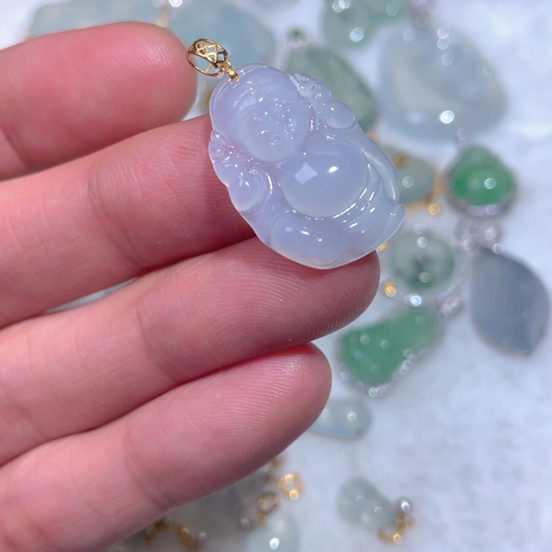 翡翠18K金镶嵌颈饰翡翠