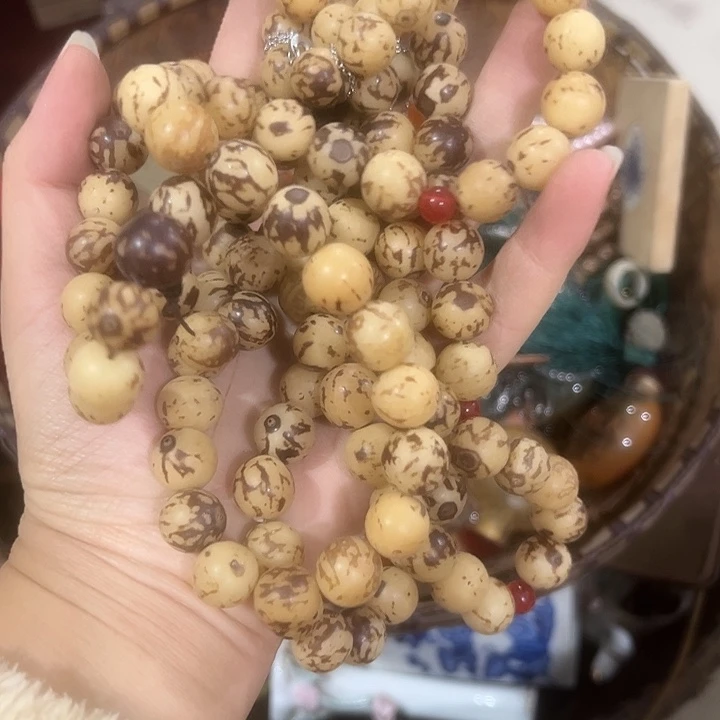 用***2扇子民俗文化的艺术品