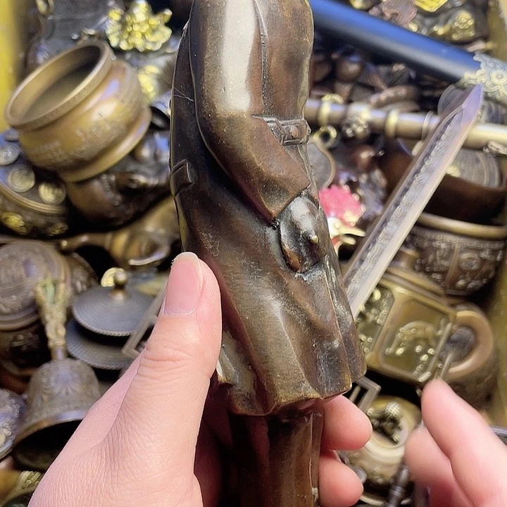 诚信经营铜器摆件