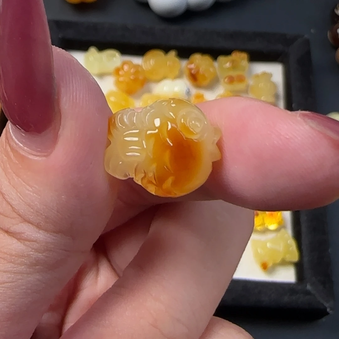 茶***王裸石琥珀未镶嵌琥珀蜜蜡系列产品