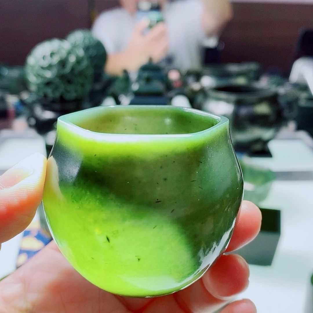 未镶嵌和田玉（青玉）摆件福利