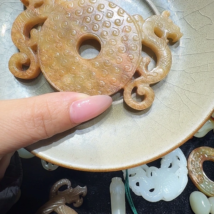 大叶紫檀（黑酸枝木类）