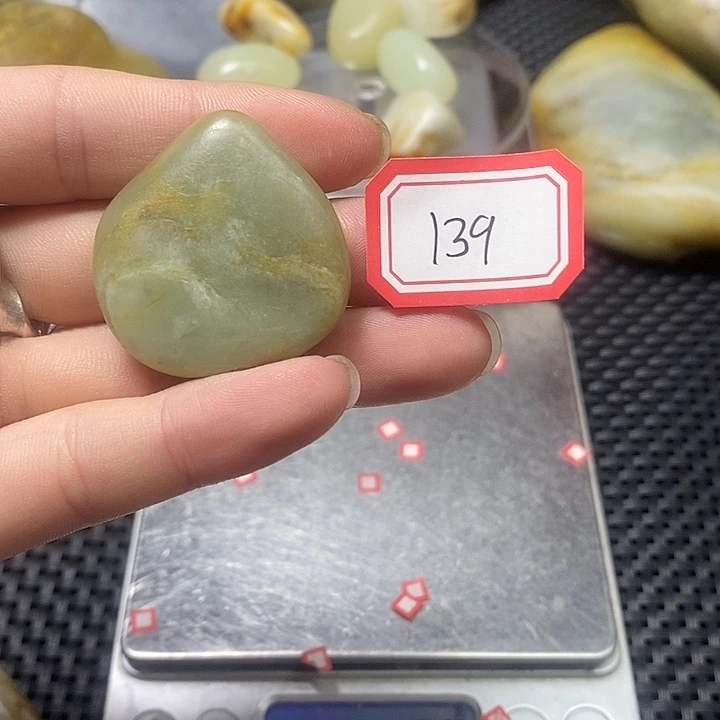 和田玉未镶嵌珠宝奇石139