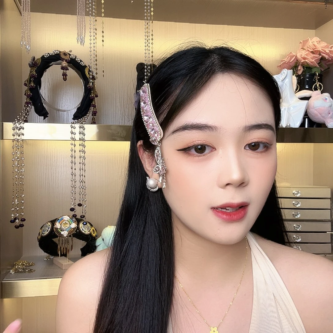 醋酸（人造纤维）铁合金粉色蝴蝶