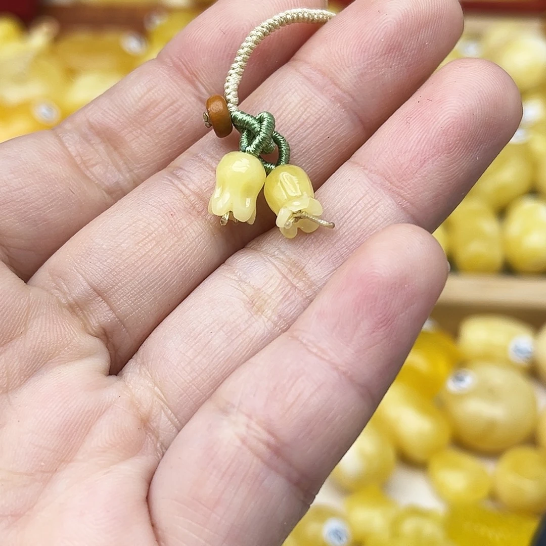 蜜蜡未镶嵌裸石天然