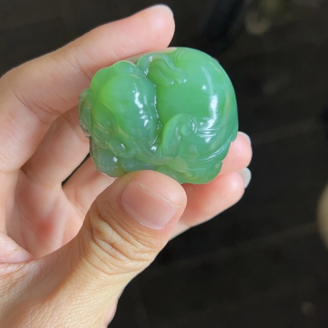未镶嵌和田玉挂件