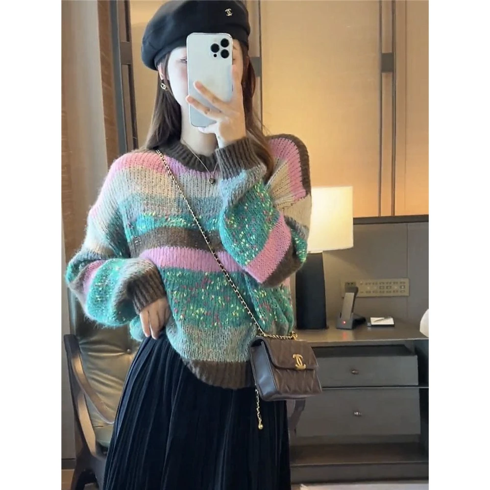 秋冬新款宽松条纹针织衫毛衣圆领厚款时尚彩色女秋装搭配百搭上衣