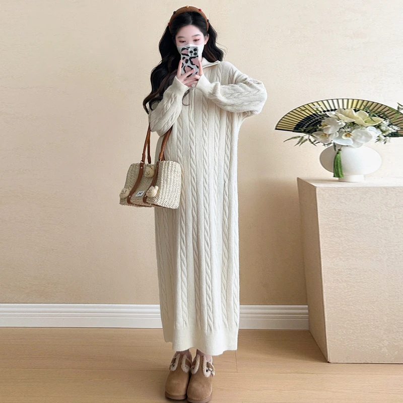 孕妇裙2025年秋冬韩版新款麻花毛衣半高领拉链翻领直筒针织连衣裙