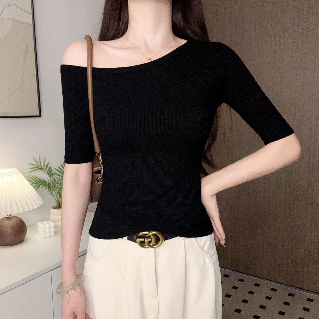 黑色斜肩半袖t恤女夏季外穿洋气显瘦韩版纯欲风五分中袖打底上衣