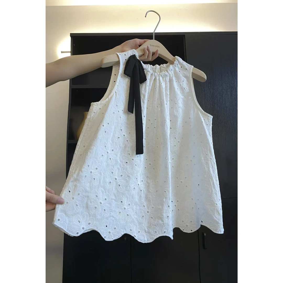 璎婲sᴀᴋᴜʀᴀ【黛河拾梦】媛设计感撞色蝴蝶结绑带刺绣镂空无袖衬衫