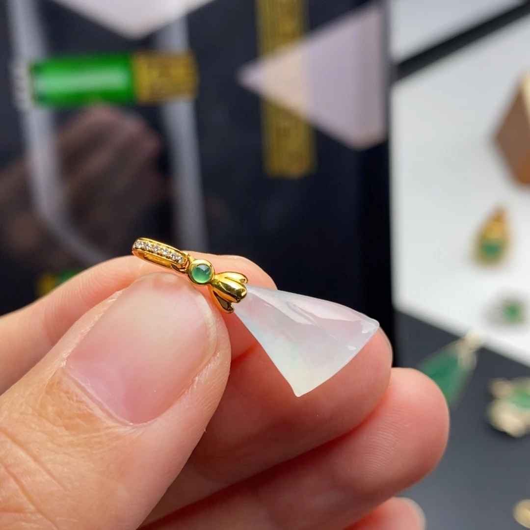 定制翡翠18K金镶嵌  吊坠