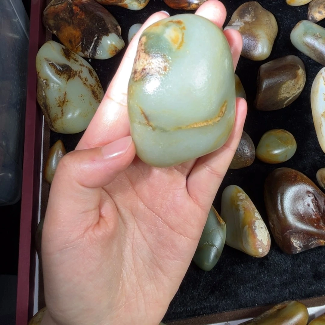 和田玉（糖玉）未镶嵌挂件177