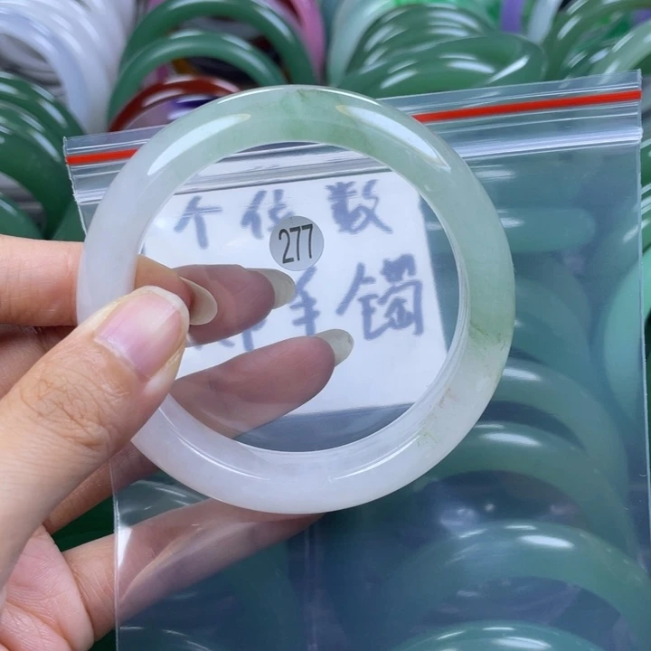 未镶嵌手镯石英质玉5758