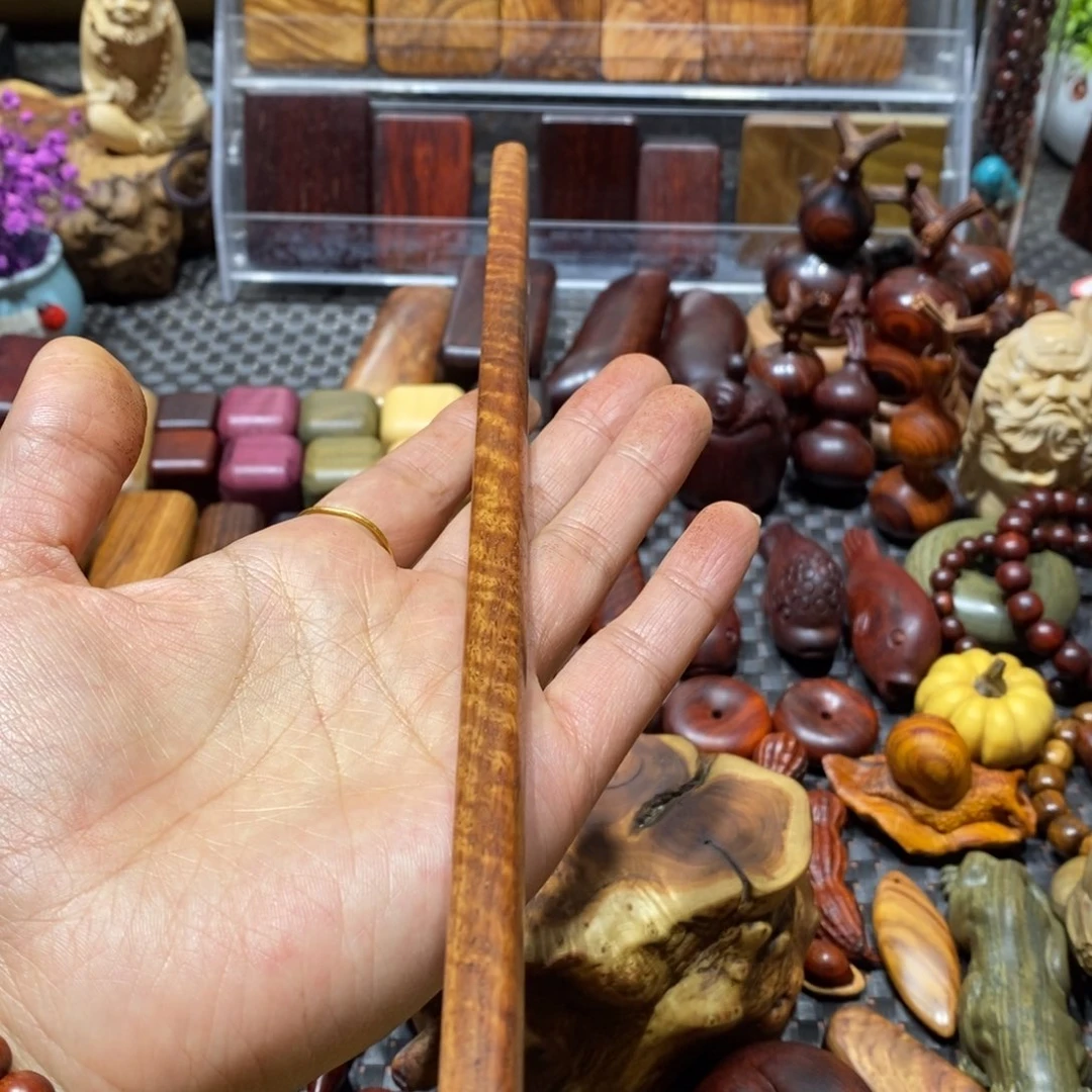 大果紫檀（缅甸花梨）钢*