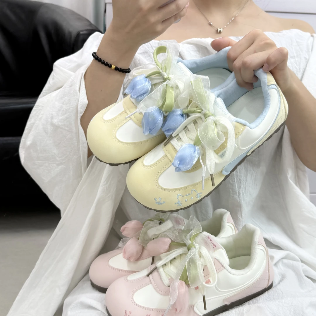 【郁金香+丝带+云朵鞋垫】2025秋冬爆款甜美刺绣德训鞋休闲百搭板鞋