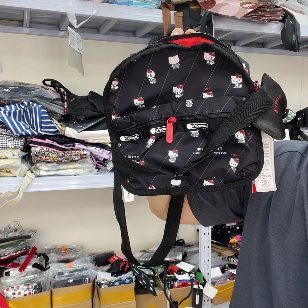 PU化妆包等各种产品的