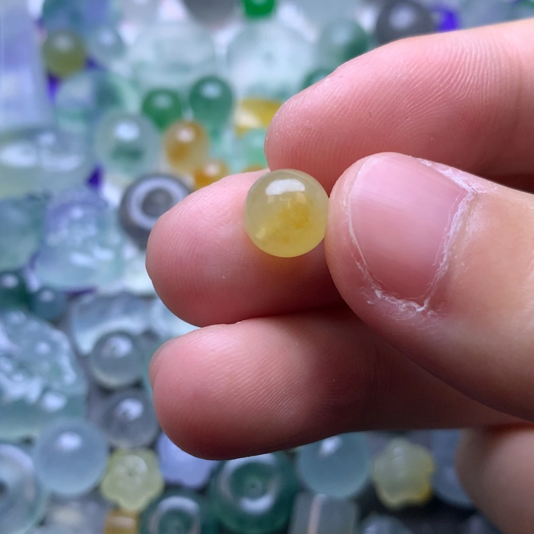 定制翡翠未镶嵌珠子