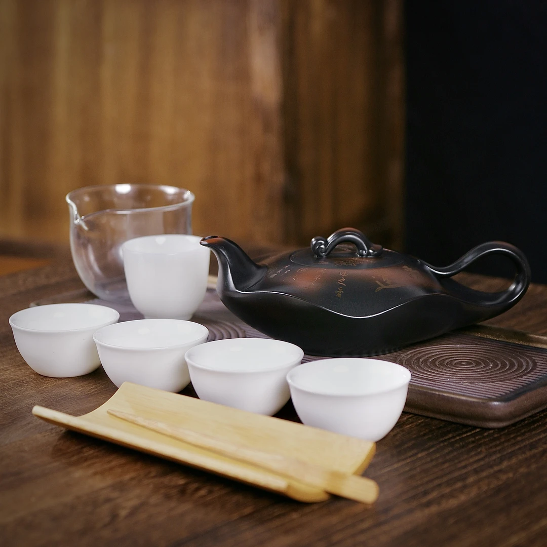 紫砂壶紫陶爱莲凤鸣壶纯手工刻绘中式大容量泡茶壶轻奢茶具套装02