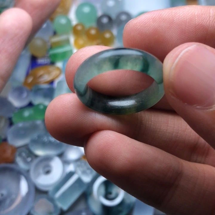 未镶嵌定制翡翠挂件